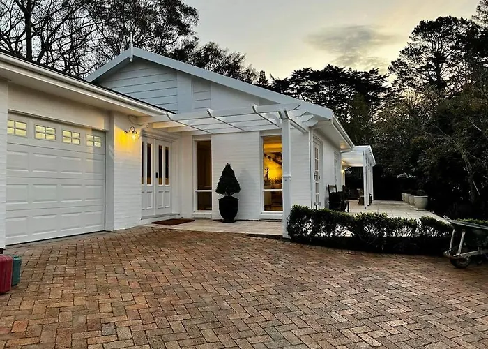 Sunnyside Luxurious 4Br Art Villa, Fireplace, Village 2Mins