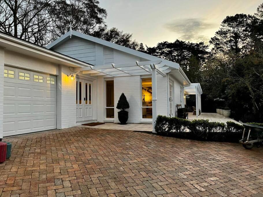Sunnyside Luxurious 4br Art Villa, Fireplace, Village 2mins * Wentworth Falls