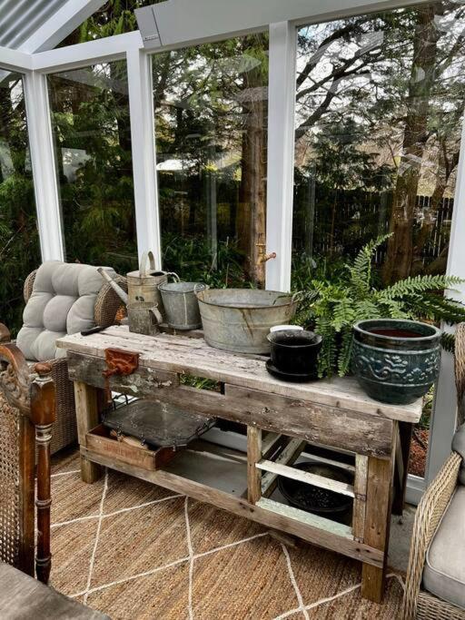 Sunnyside Luxurious 4br Art Villa, Fireplace, Village 2mins Wentworth Falls